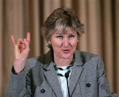 C:\Users\David7\Desktop\New Folder\Karen Hughes.jpg