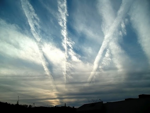 C:\Users\David7\Desktop\New Picsii\chemtrail+A1.jpg